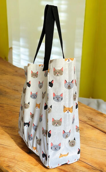 Multi Cats Jumbo Tote Bag