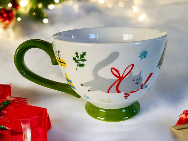 Christmas Presents Fun Cats 18 oz Mug