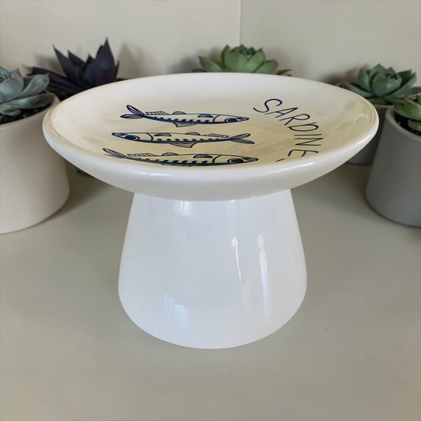 Whisker Friendly White & Blue Sardine Dish